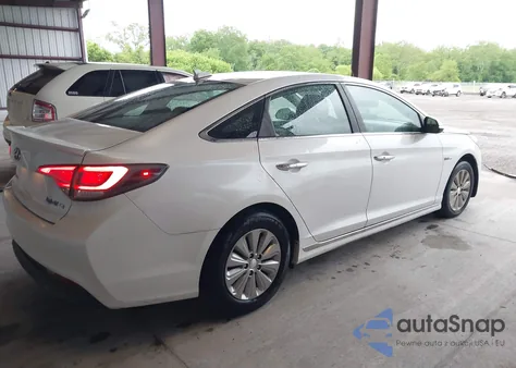 2017 Hyundai Sonata Hybrid Se z USA, uszkodzony, nr VIN KMHE24L12HA044174